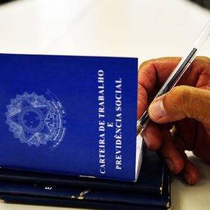 Brasil Criou 196,9 Mil Empregos Com Carteira Assinada Em Abril